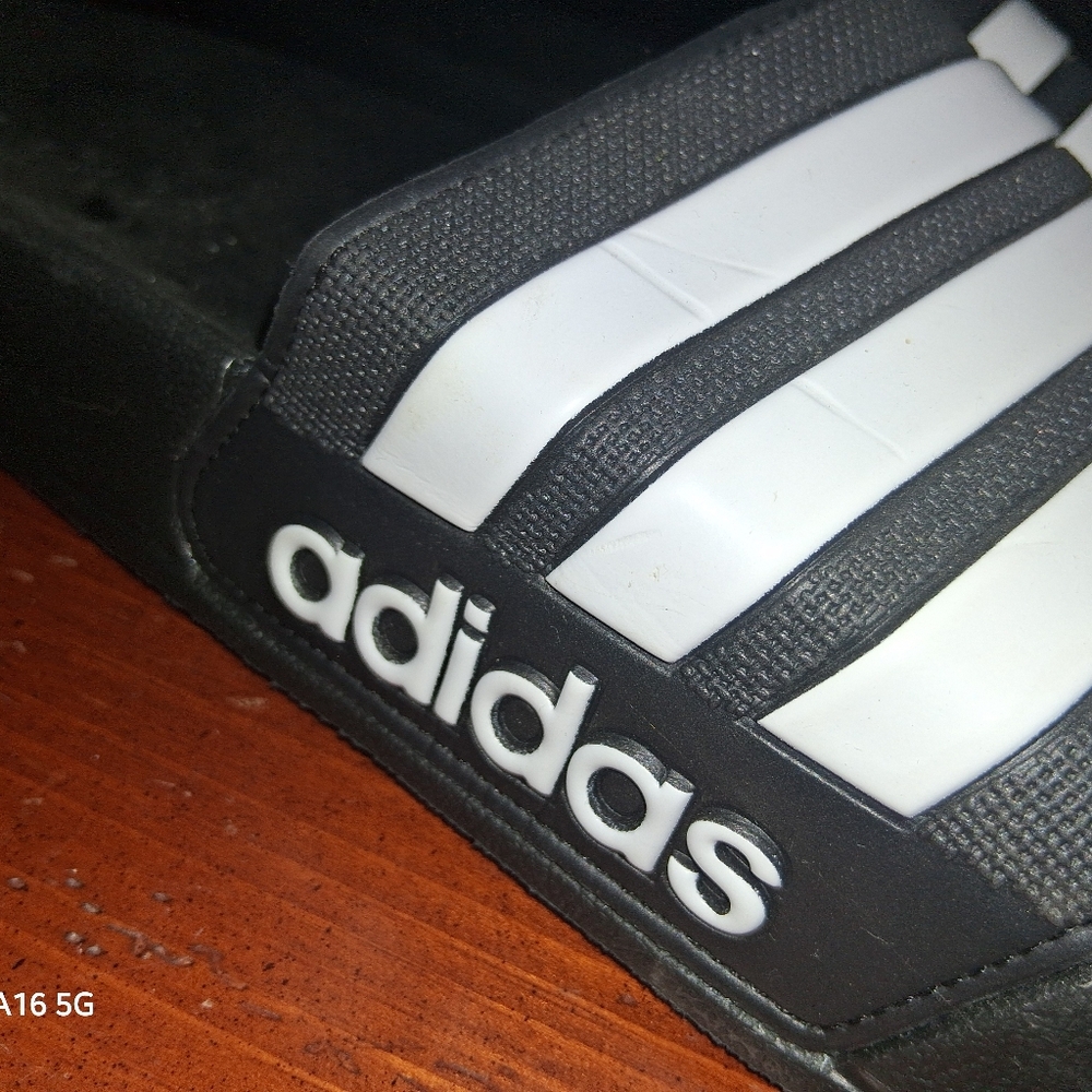 Adidas Black and White Striped Slides Size 11 Mens BNWT